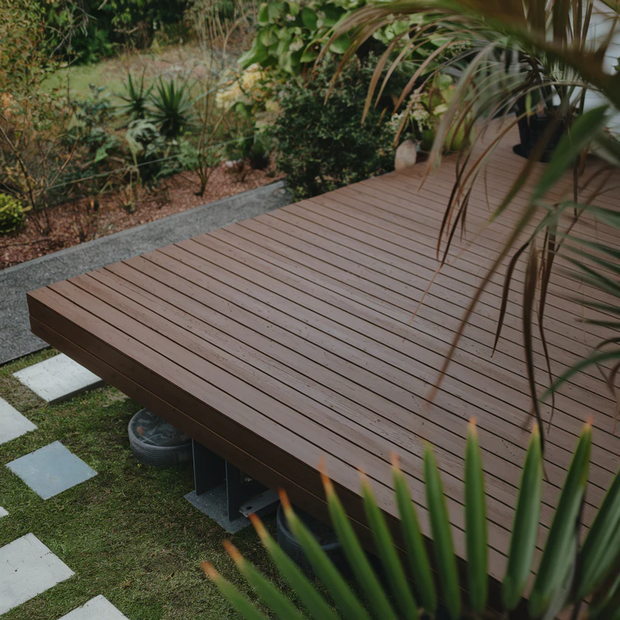 4.8m Chocolate Woodgrain (embossed) Composite Decking